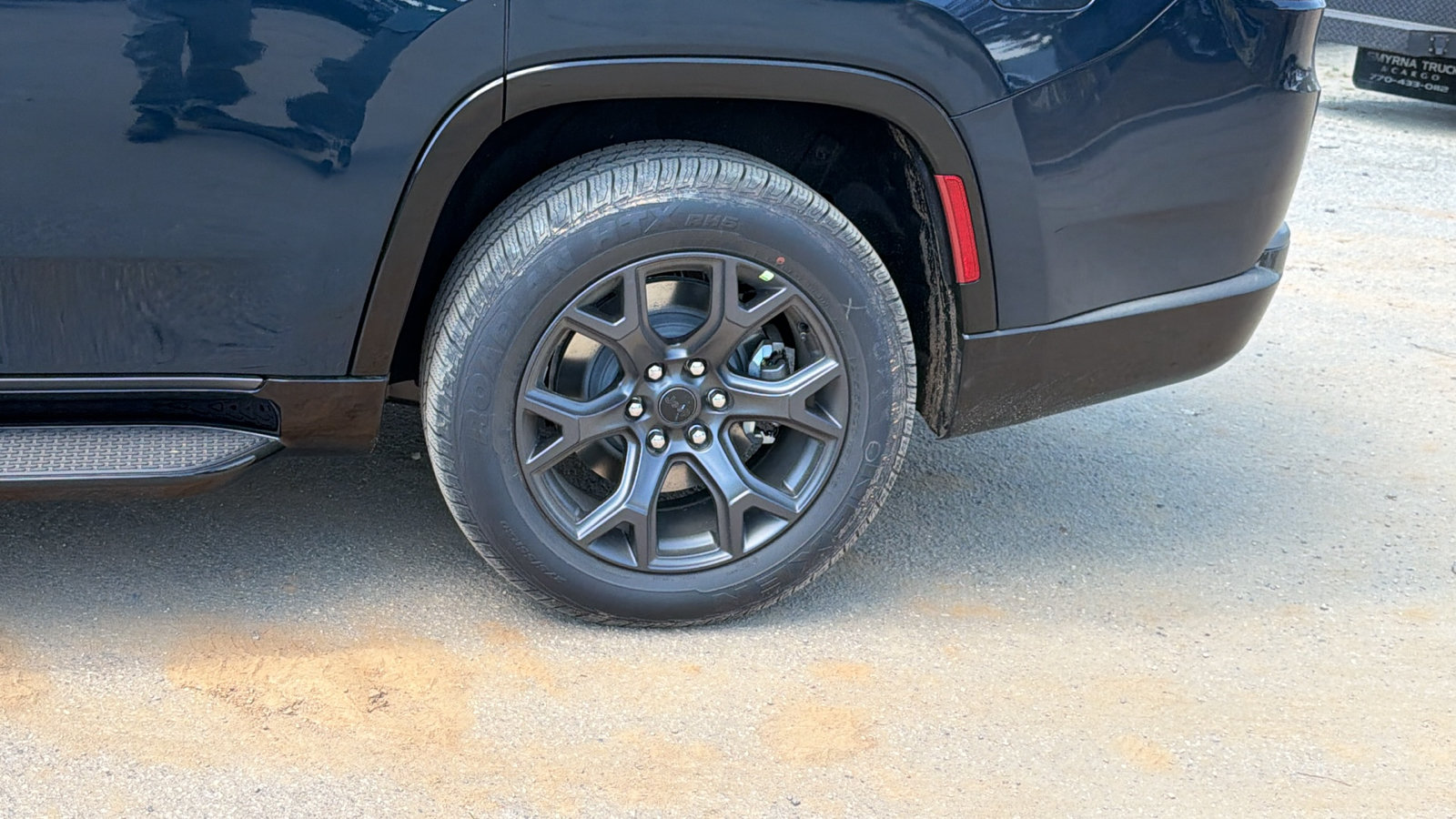 New 2026 Jeep Grand Wagoneer Limited AWD/4WD image 12
