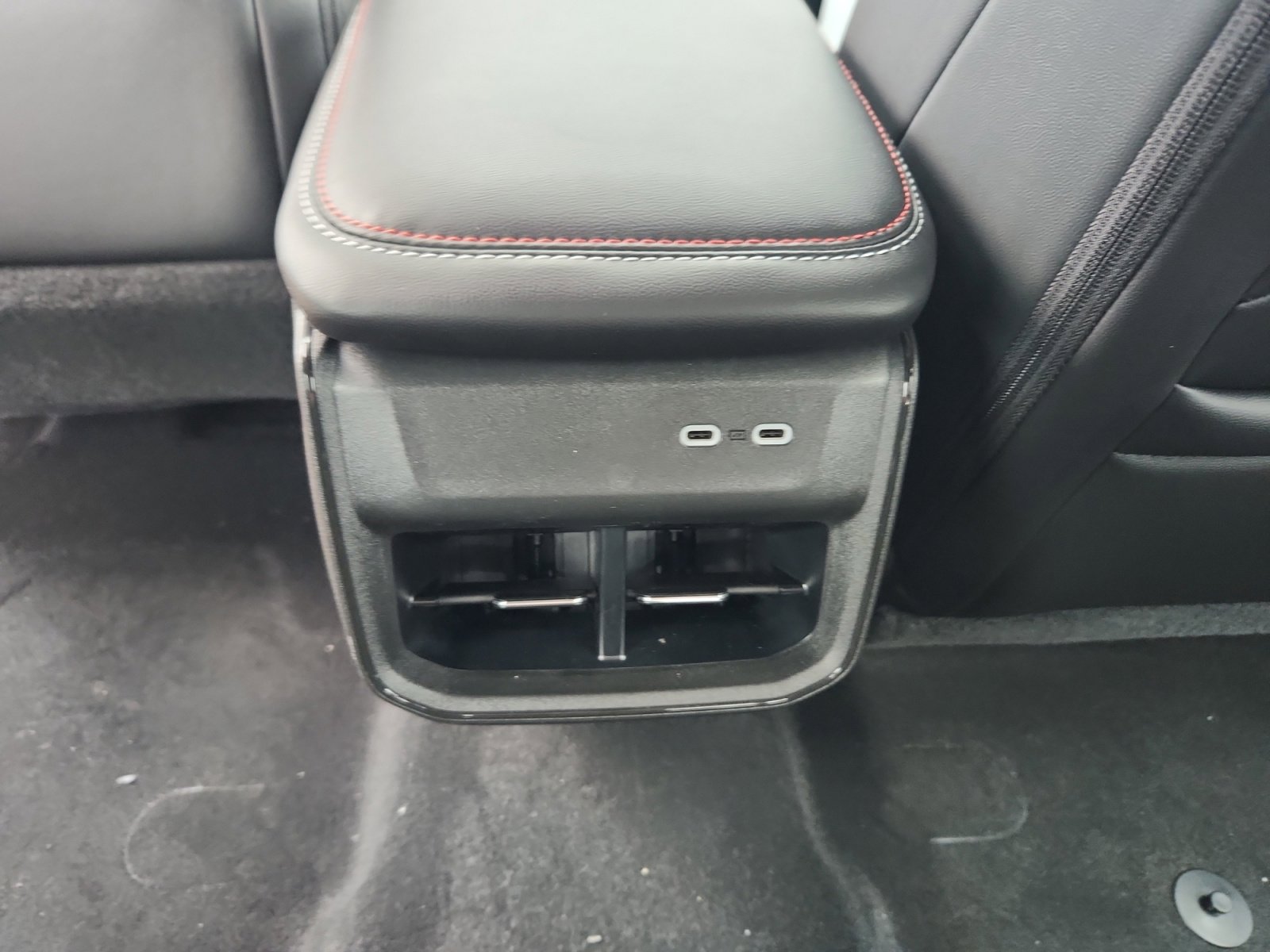 New 2025 Dodge Charger R/T w/ Quick Order Package 25M R/T image 33