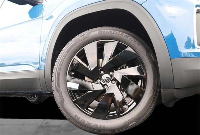 New 2025 Volkswagen Atlas SE image 3