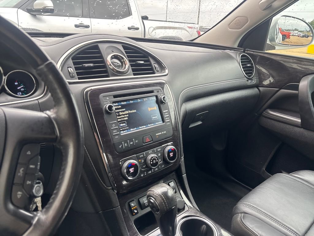 Used 2017 Buick Enclave Leather image 15