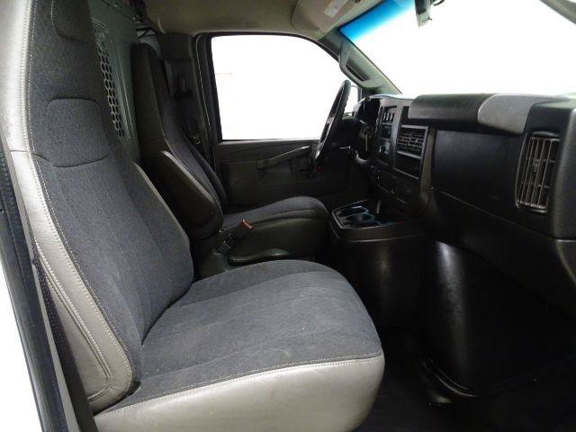 Used 2018 Chevrolet Express 2500 w/ Driver Convenience Package RWD image 36