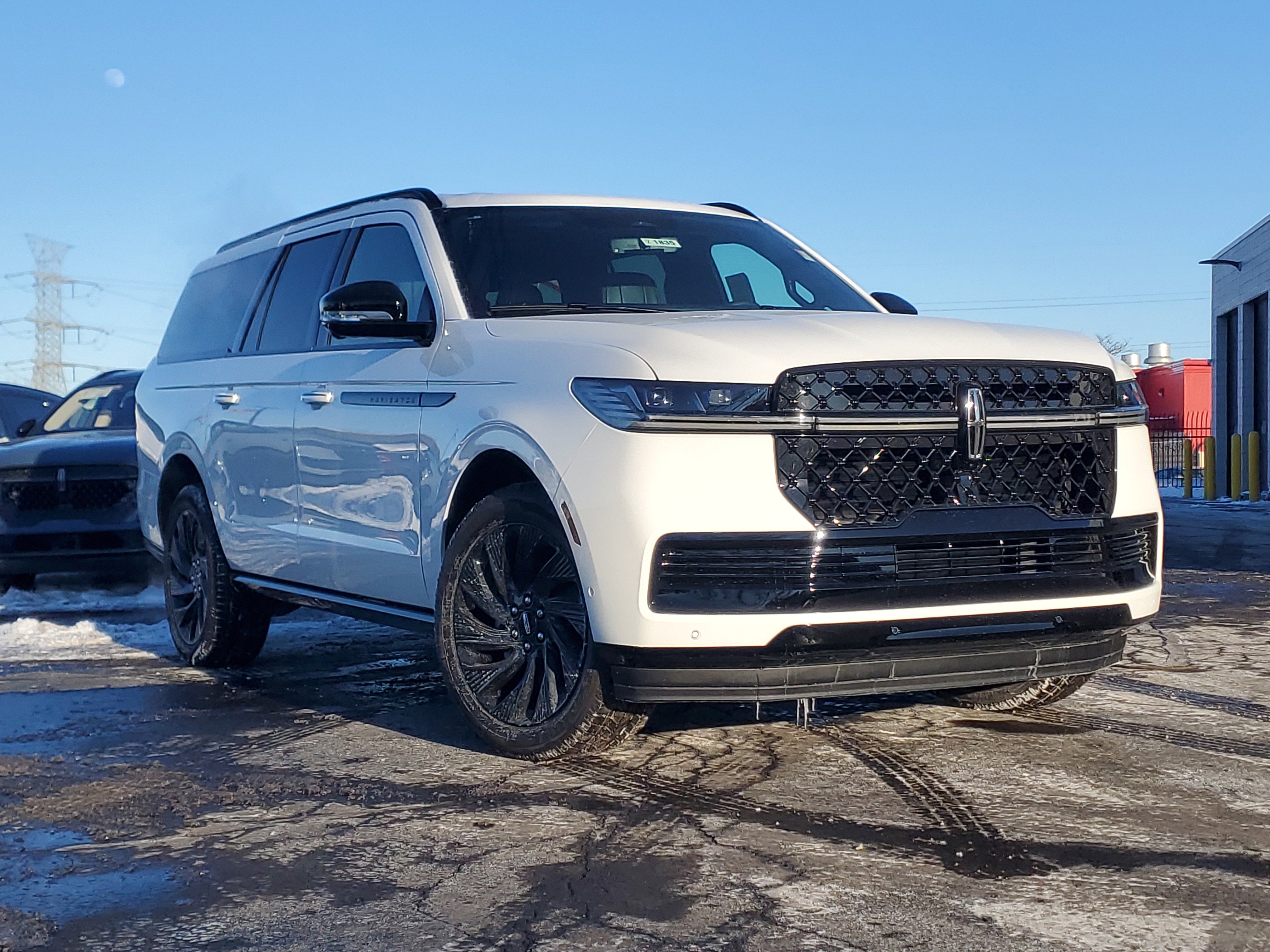 New 2025 Lincoln Navigator L Reserve w/ Jet Appearance Package 360° Tour