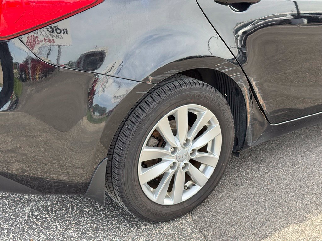 Used 2014 Kia Forte LX FWD image 35