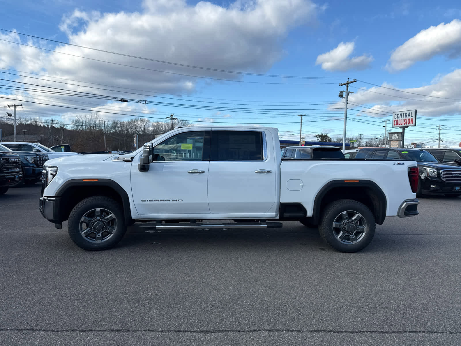 New 2026 GMC Sierra 2500 SLT w/ SLT Premium Package image 4