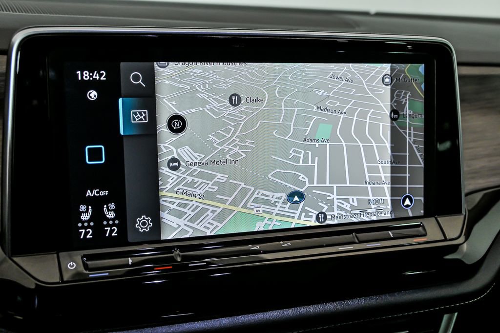 Certified 2025 Volkswagen Atlas SEL Premium R-Line AWD/4WD image 20