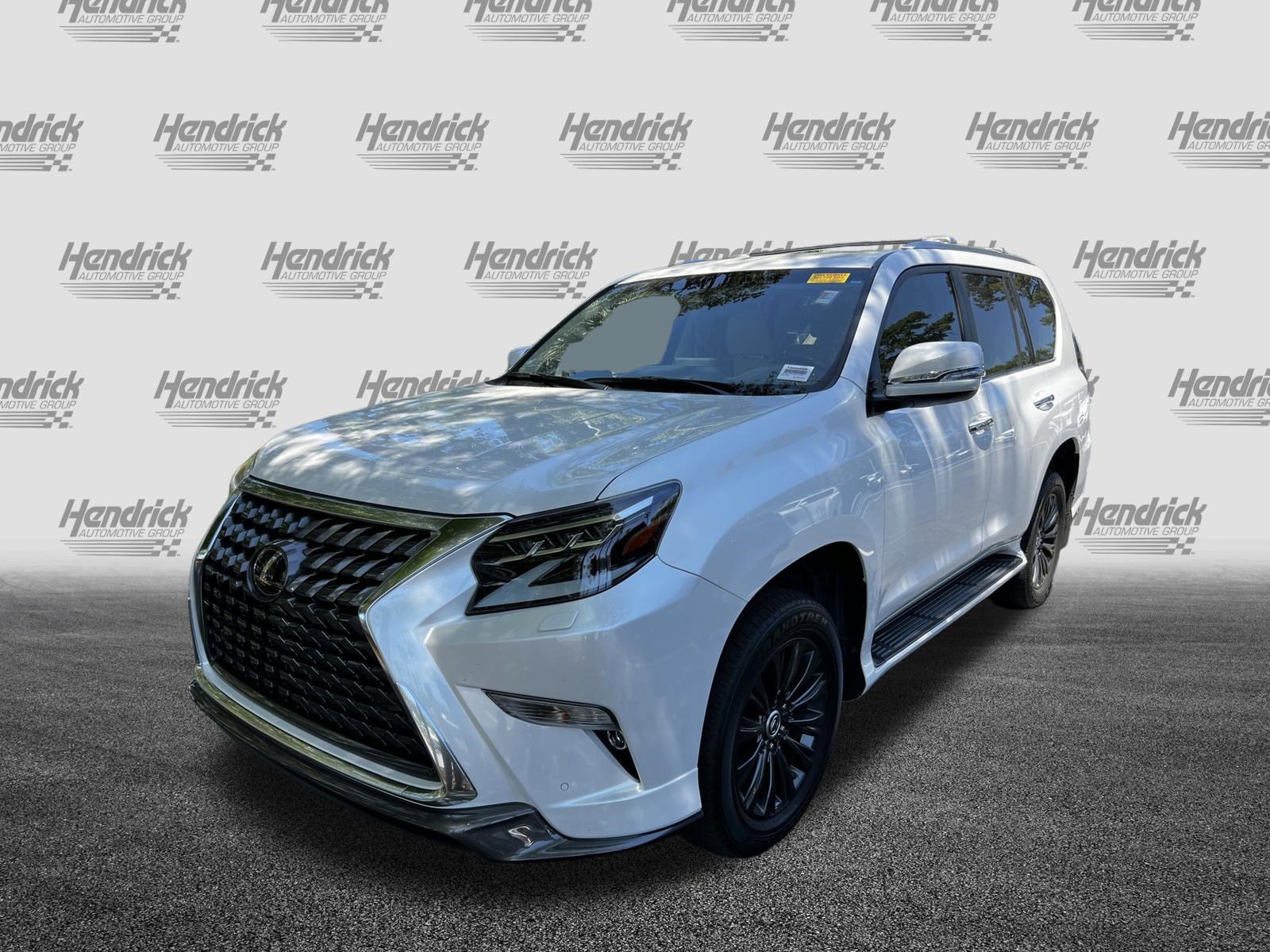 Used 2023 Lexus GX 460 Premium w/ Accessory Package image 5
