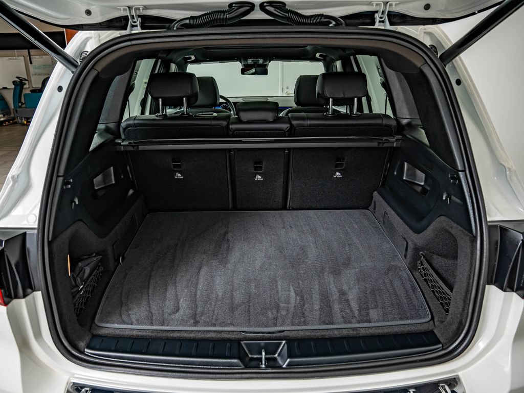 Certified 2026 Mercedes-Benz GLB 250 4MATIC image 38