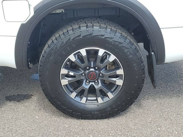 Used 2024 Nissan Titan PRO-4X w/ Pro-4x Convenience Package AWD/4WD image 41
