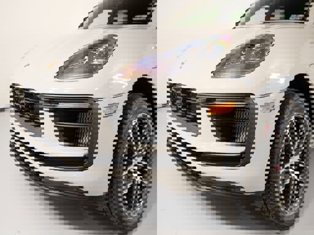 New 2026 Porsche Macan S image 37