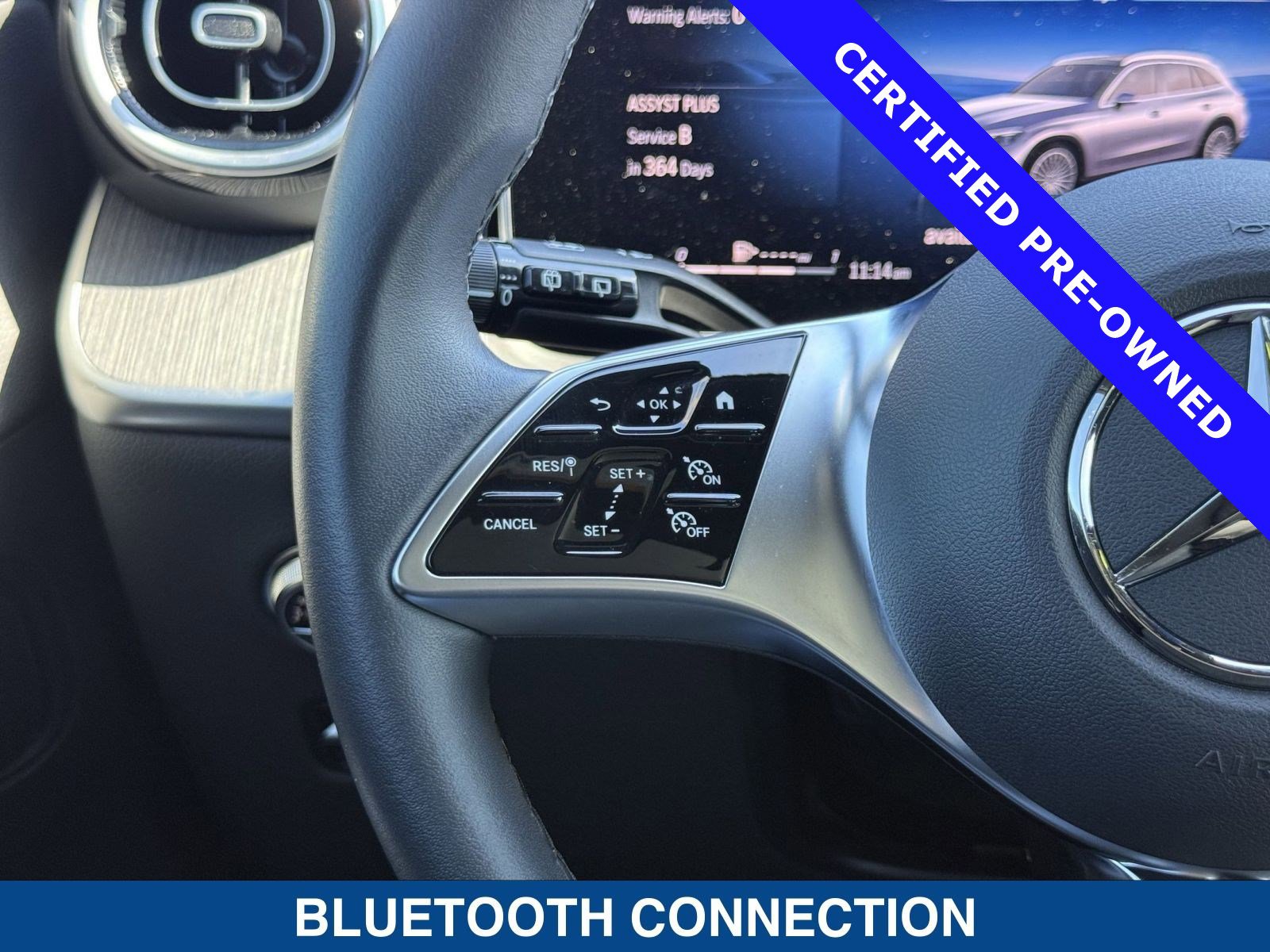 Used 2025 Mercedes-Benz GLC 300 image 23