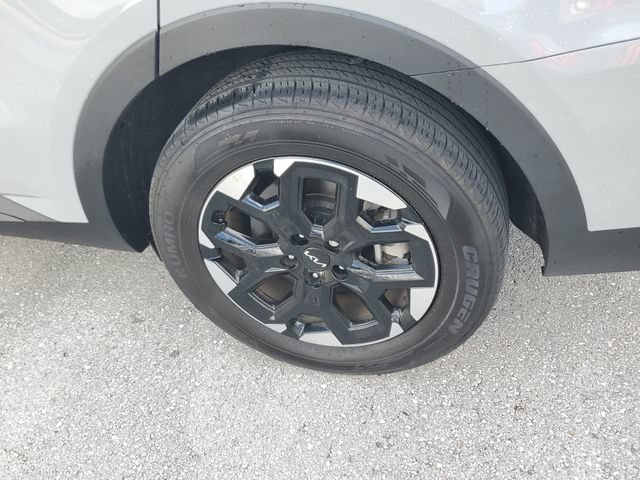 Certified 2024 Kia Sorento S w/ Panoramic Sunroof Package FWD image 5