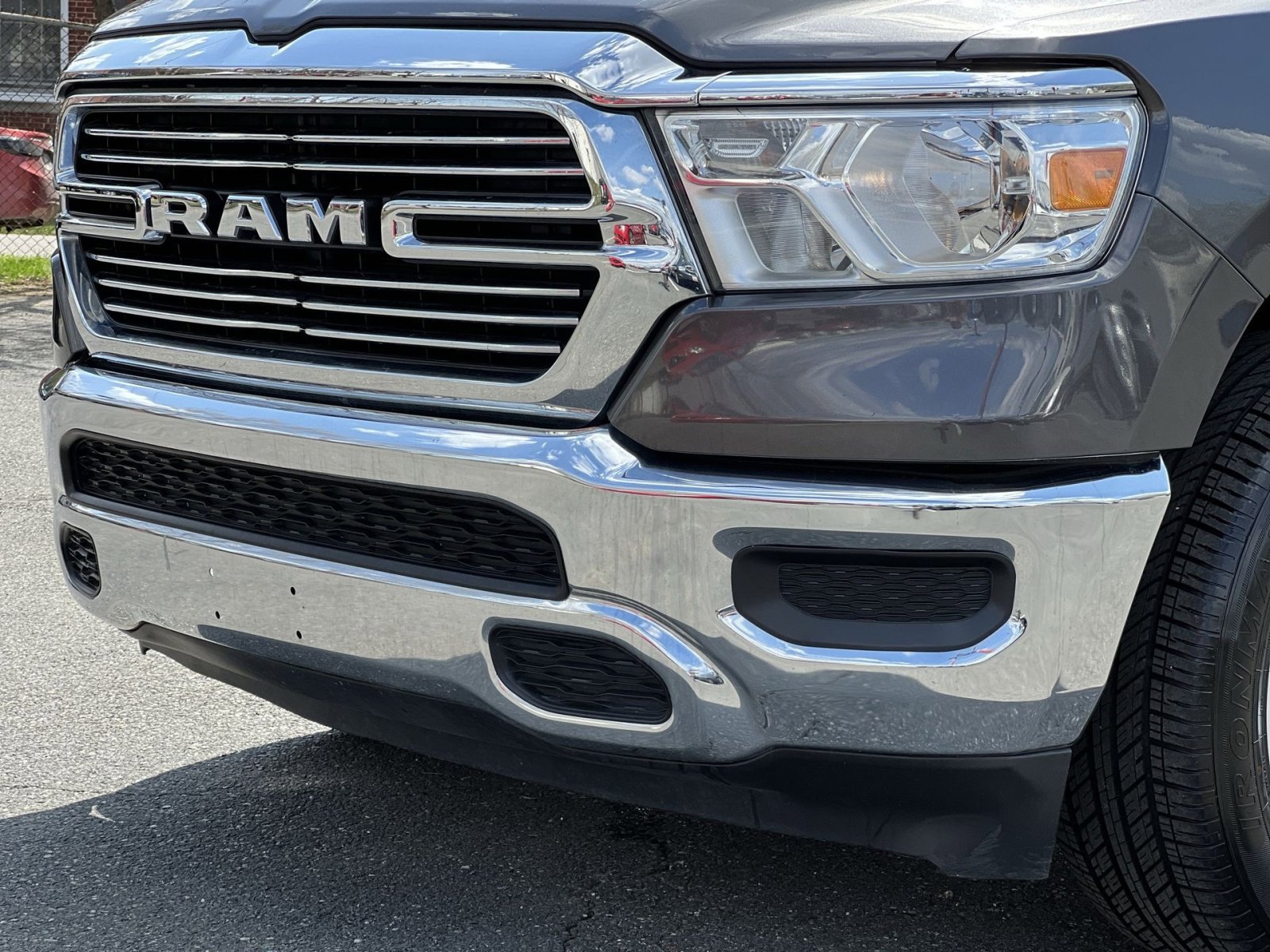 Used 2024 RAM 1500 Laramie image 28