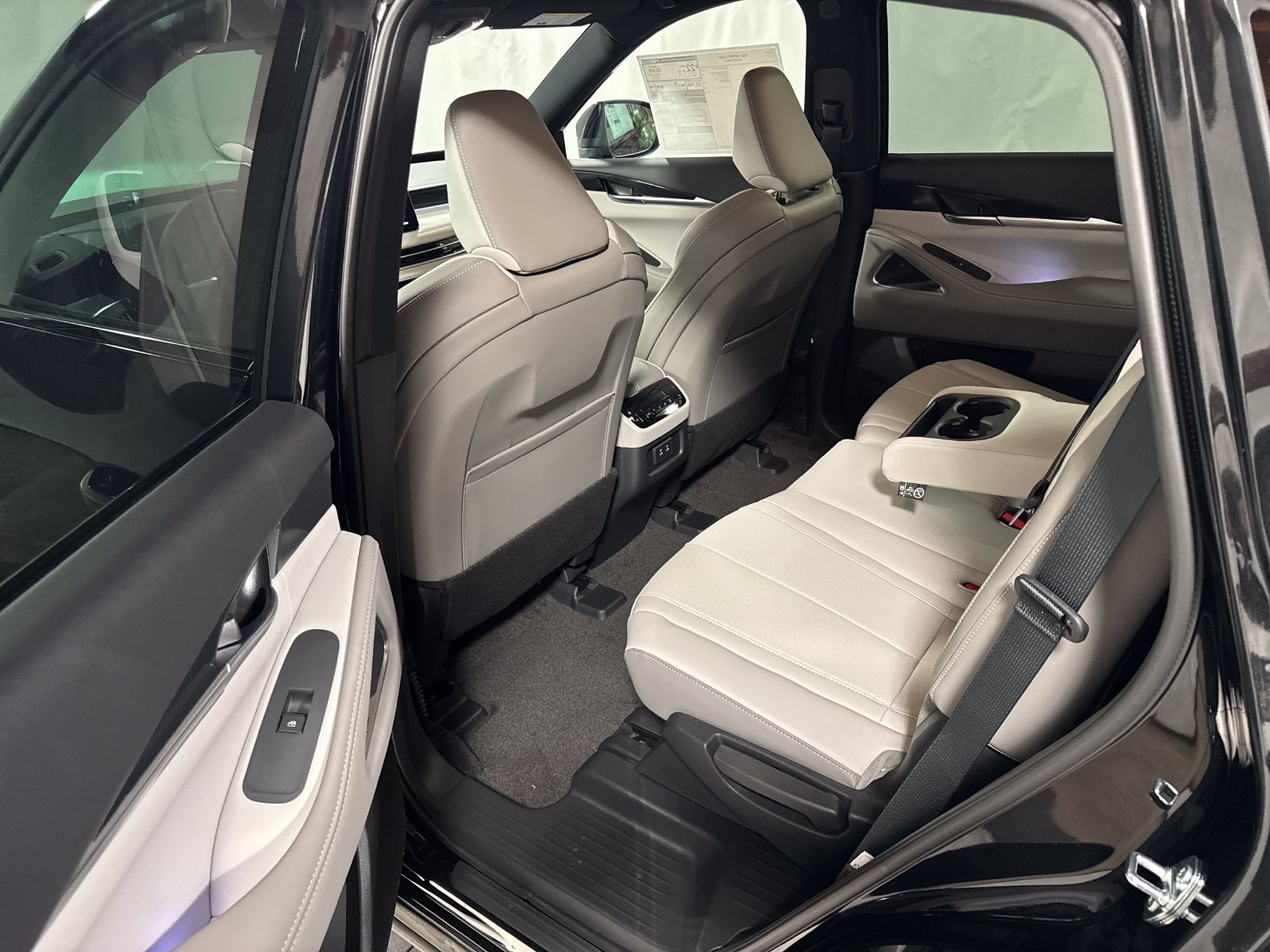 New 2027 INFINITI QX65 Sport w/ Cargo Package AWD/4WD image 5