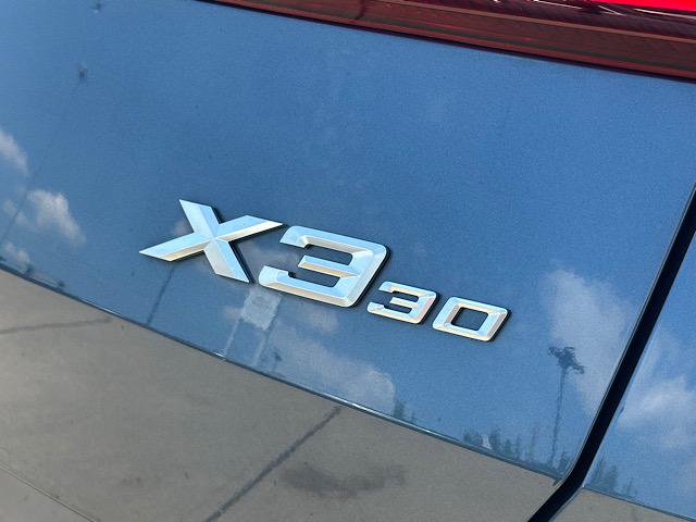 Used 2025 BMW X3 xDrive30i w/ Premium Package AWD/4WD image 10