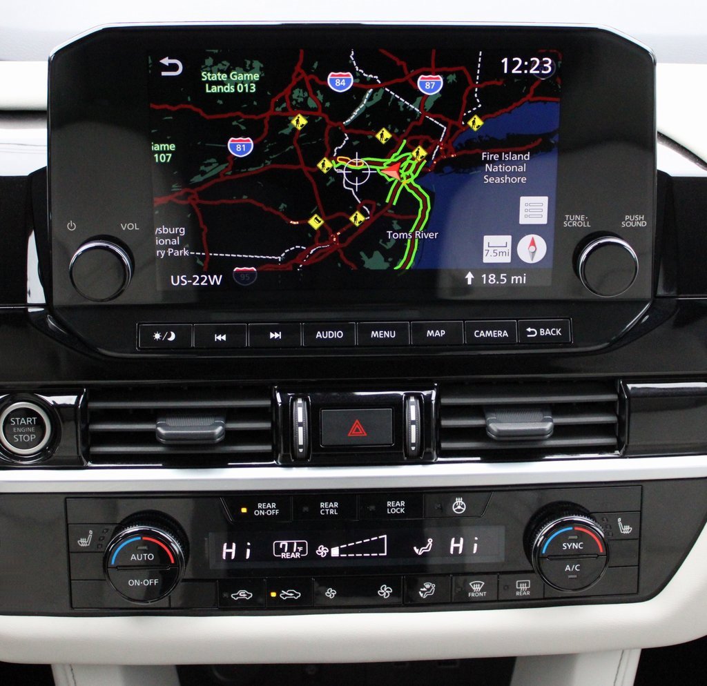 Certified 2024 Nissan Pathfinder SL image 42