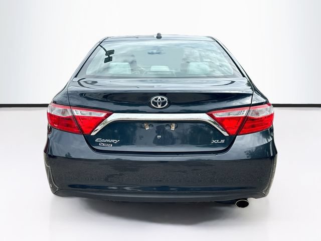 Used 2017 Toyota Camry XLE FWD image 7