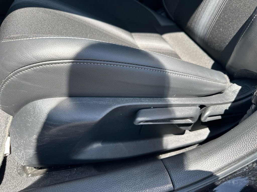 Used 2023 Honda Civic Sport image 16
