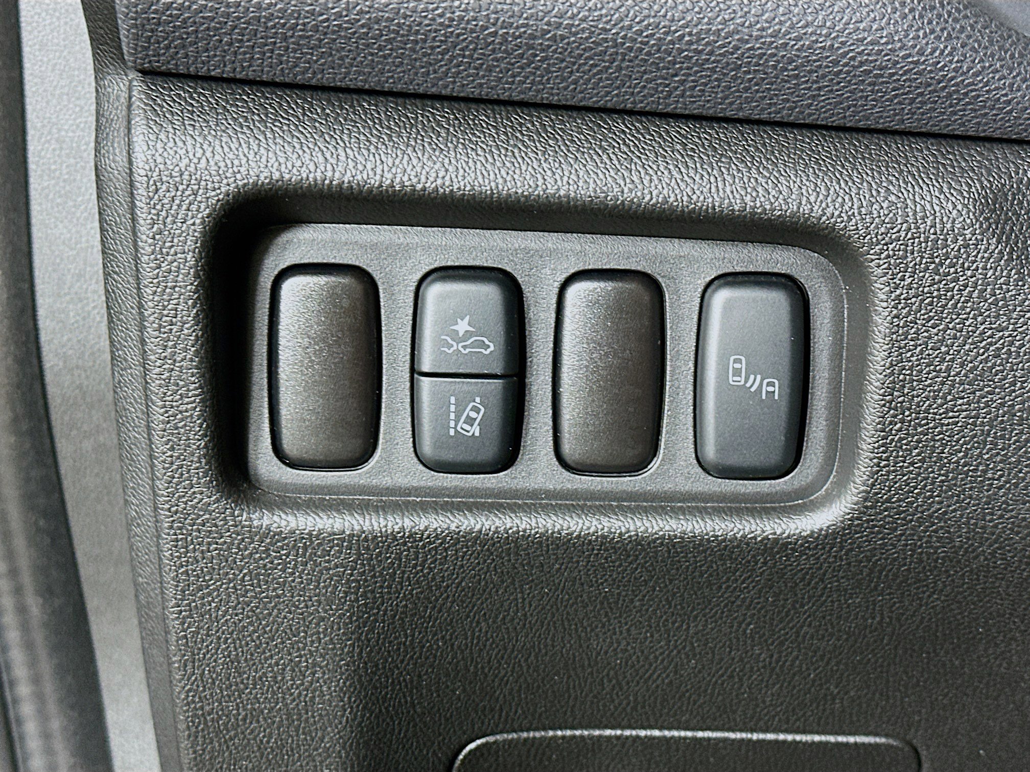 Used 2025 Mitsubishi Outlander Sport SE image 17