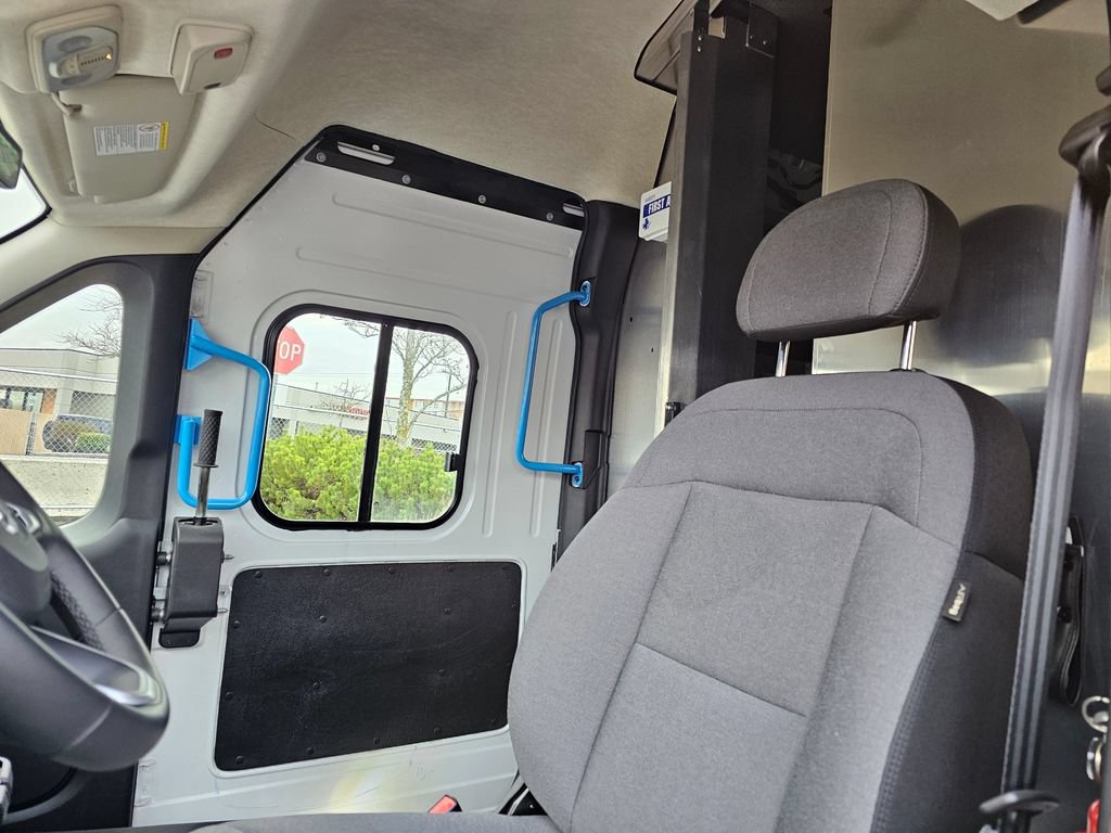 New 2024 RAM ProMaster 3500 w/ Delivery Van Package FWD image 20