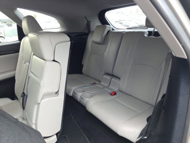 Used 2018 Lexus RX 350L FWD image 16