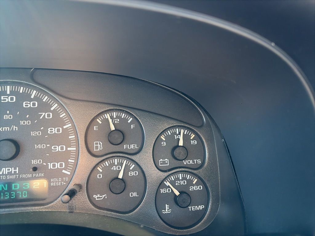 Used 2002 Chevrolet Silverado 1500 2WD Regular Cab image 16