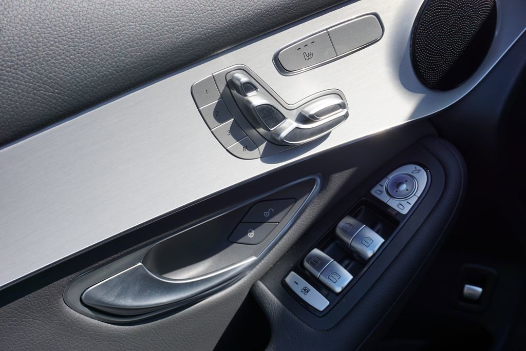 Certified 2023 Mercedes-Benz GLC 300 4MATIC Coupe image 16