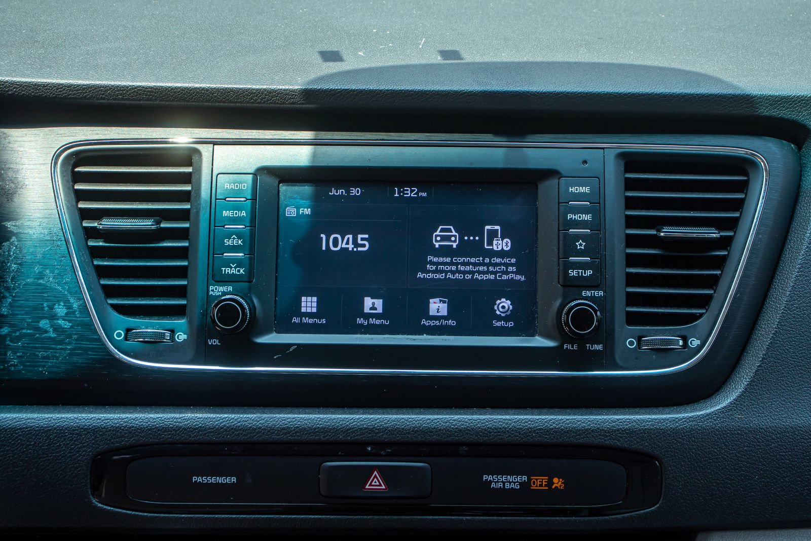 Used 2020 Kia Sedona LX FWD image 18