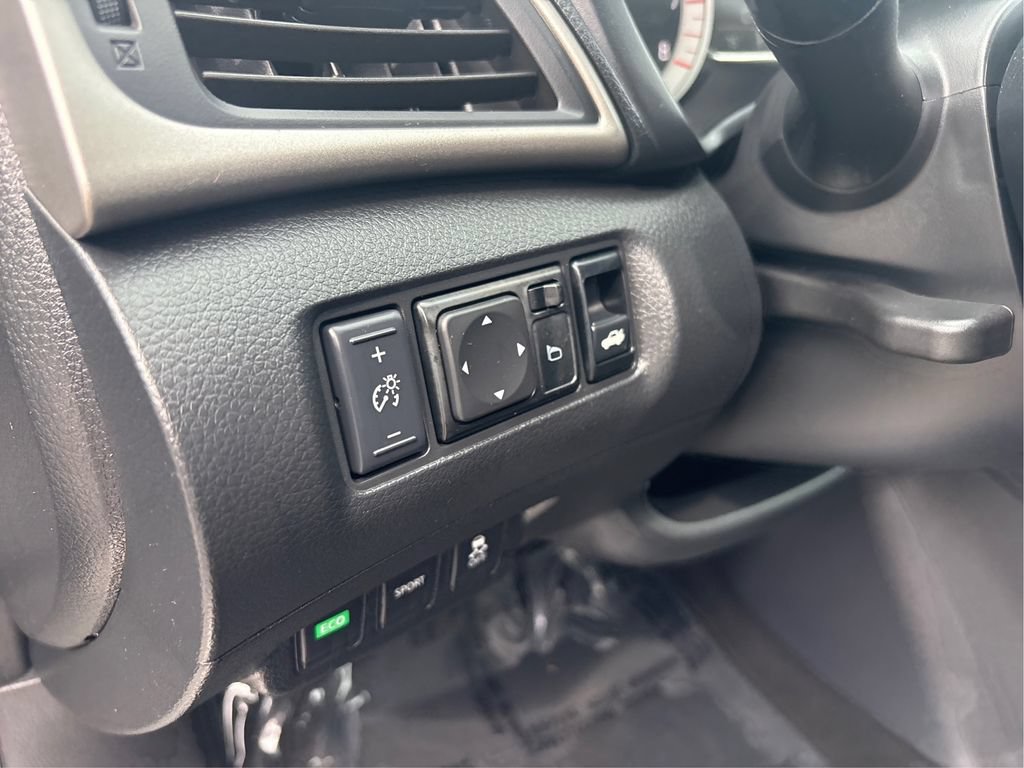 Used 2013 Nissan Sentra SV w/ Premium Pkg FWD image 50