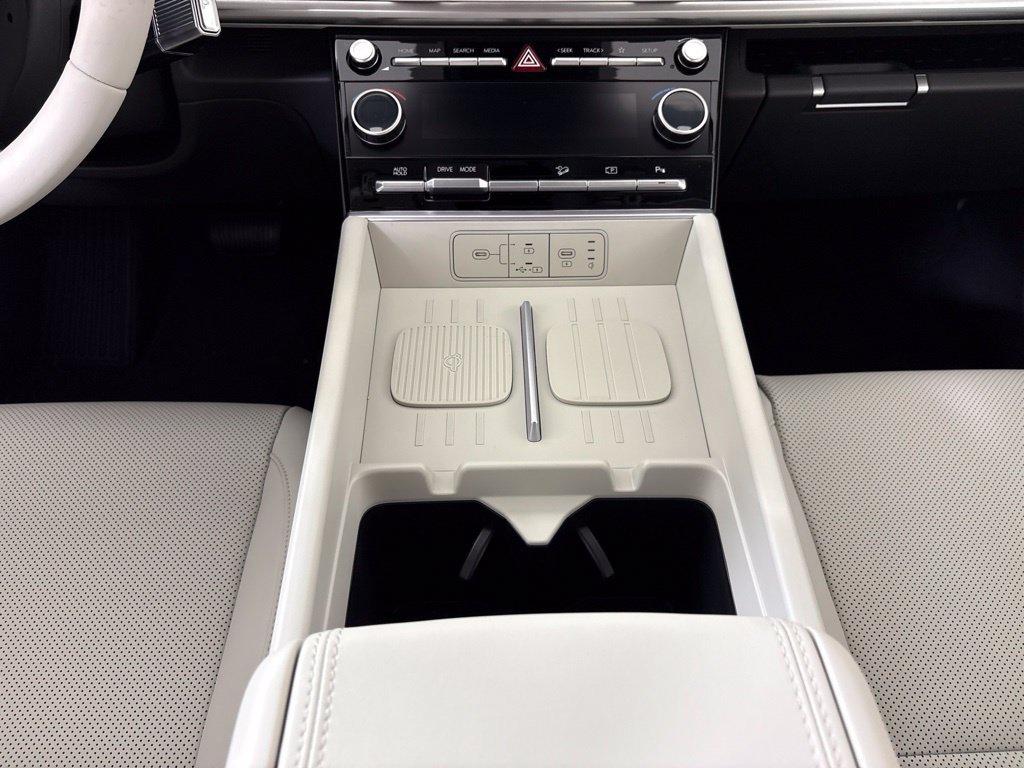 New 2027 Hyundai Santa Fe SEL FWD image 24