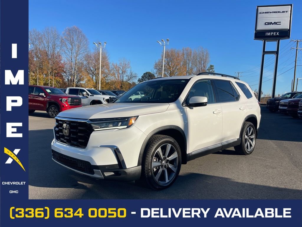 Used 2025 Honda Pilot Touring