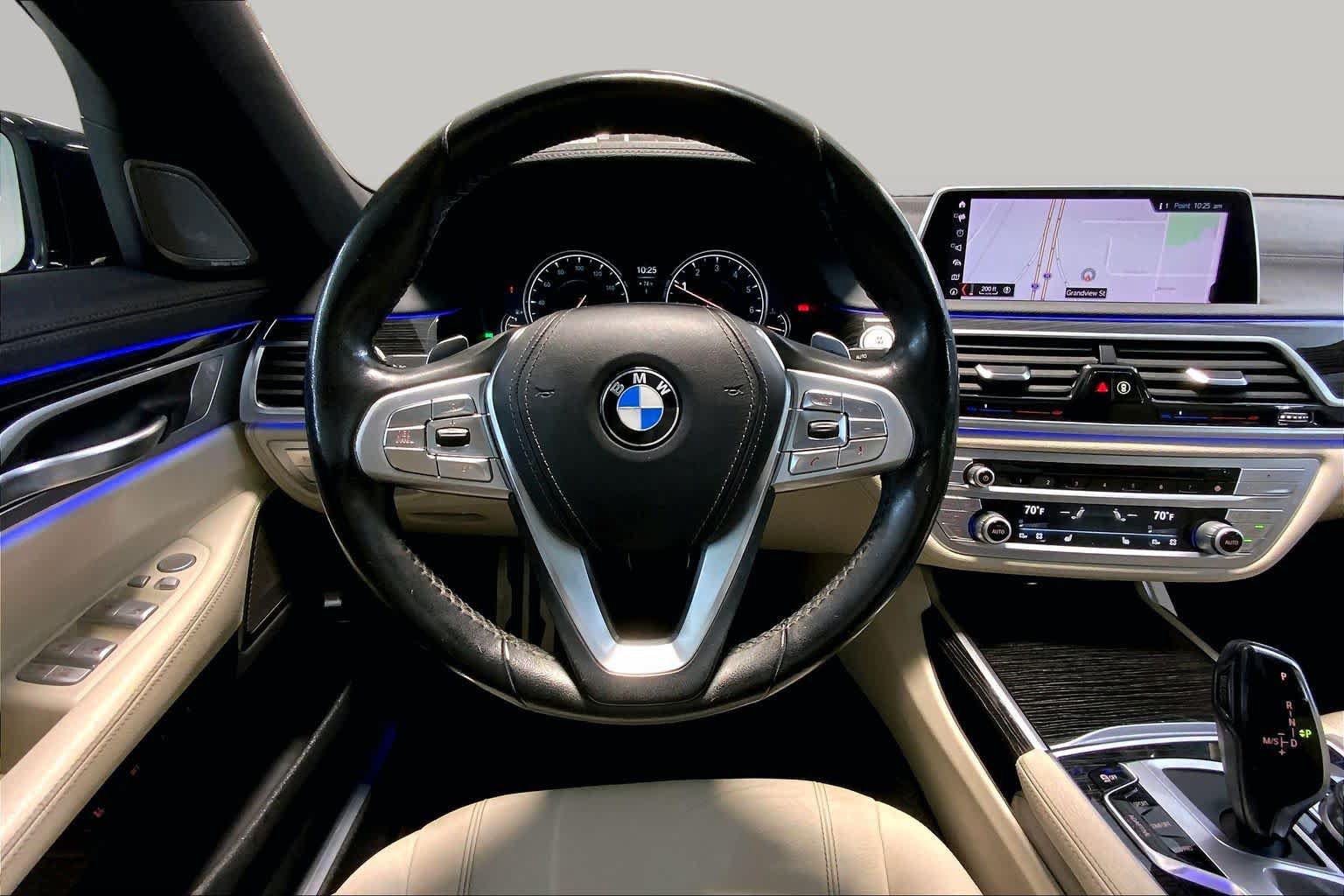 Used 2019 BMW 740i xDrive w/ M Sport Package AWD/4WD image 5