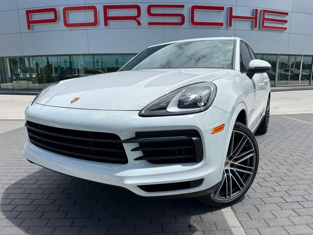 Certified 2018 Porsche Macan w/ Premium Package Plus AWD/4WD image 7