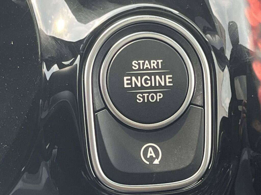 New 2026 Mercedes-Benz GLA 250 4MATIC image 38