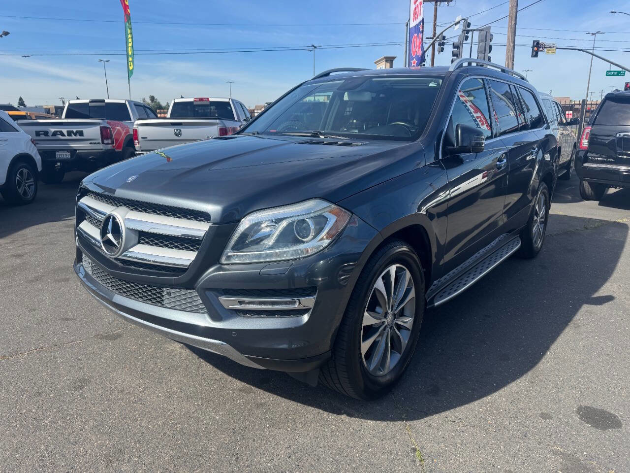 Used 2013 Mercedes-Benz GL 450 4MATIC image 5
