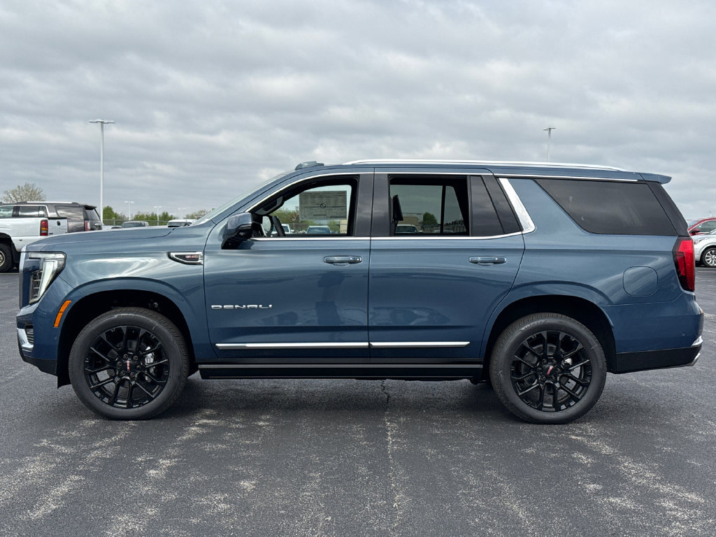 New 2026 GMC Yukon Denali w/ Denali Reserve Package AWD/4WD image 7