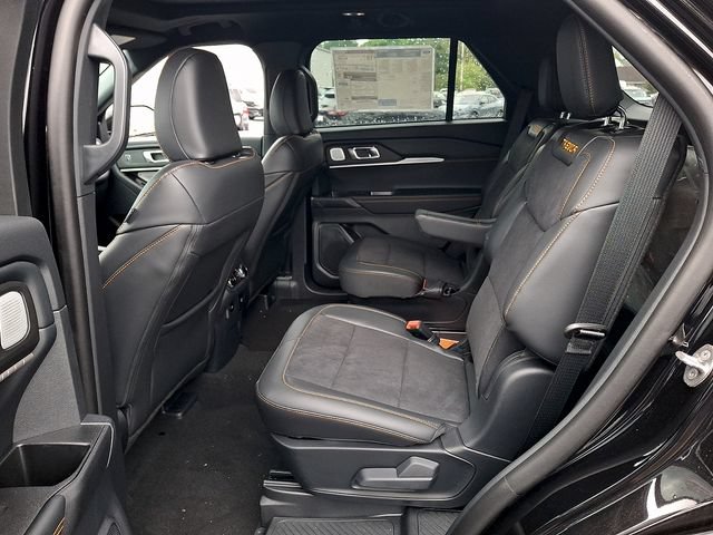 New 2026 Ford Explorer Tremor w/ Tremor Ultimate Package AWD/4WD image 9