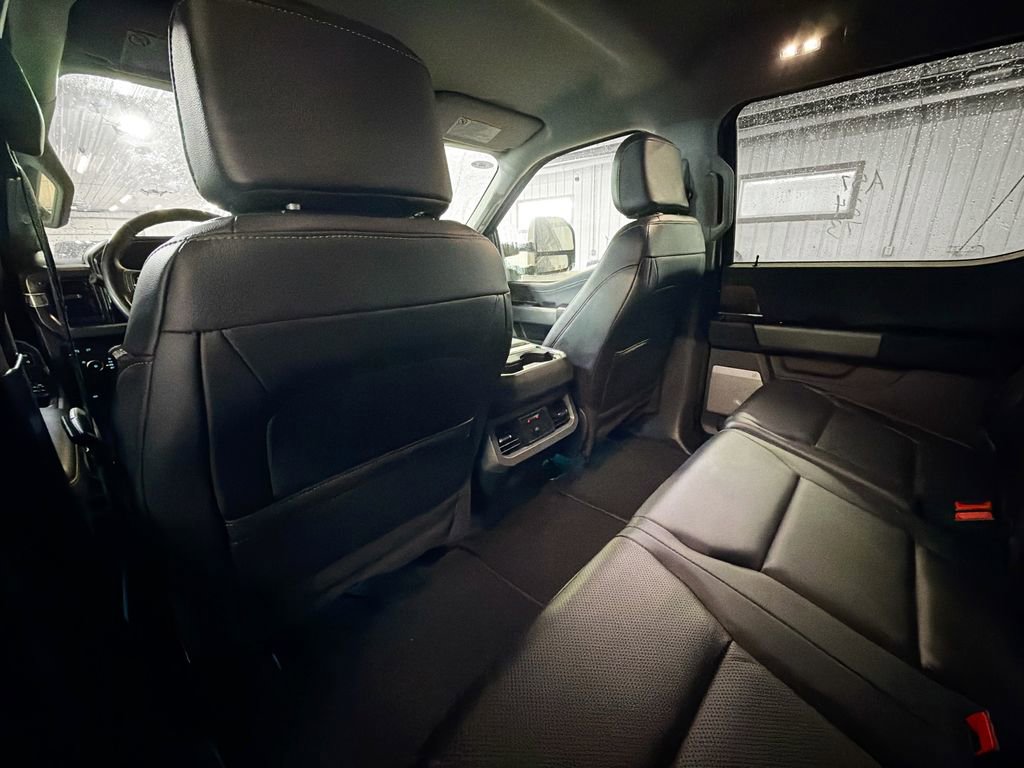 Used 2024 Ford F450 Lariat w/ FX4 Off-Road Package image 9