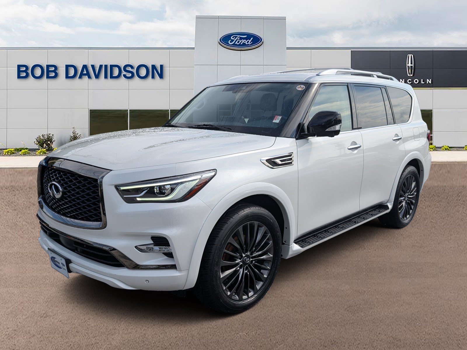 Used 2023 INFINITI QX80 Premium Select w/ Cargo Package AWD/4WD image 1