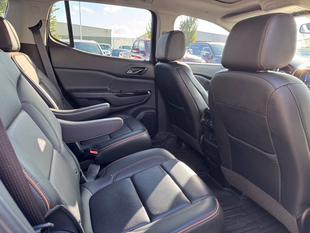 Used 2021 GMC Acadia AT4 w/ Technology Package AWD/4WD image 12