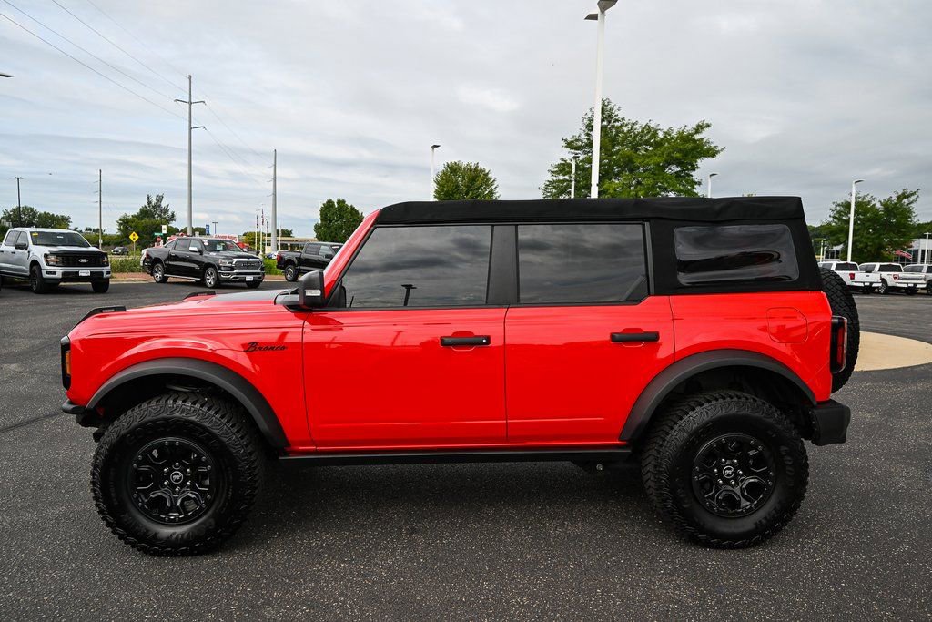 Certified 2022 Ford Bronco Wildtrak image 8