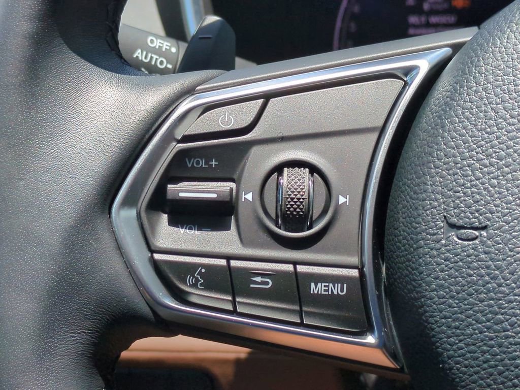 Certified 2025 Acura MDX FWD w/ Technology Package image 26