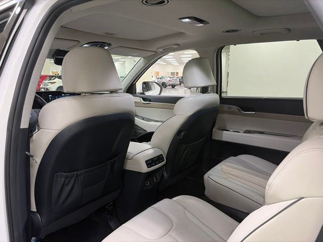 Used 2021 Hyundai Palisade Limited AWD/4WD image 13