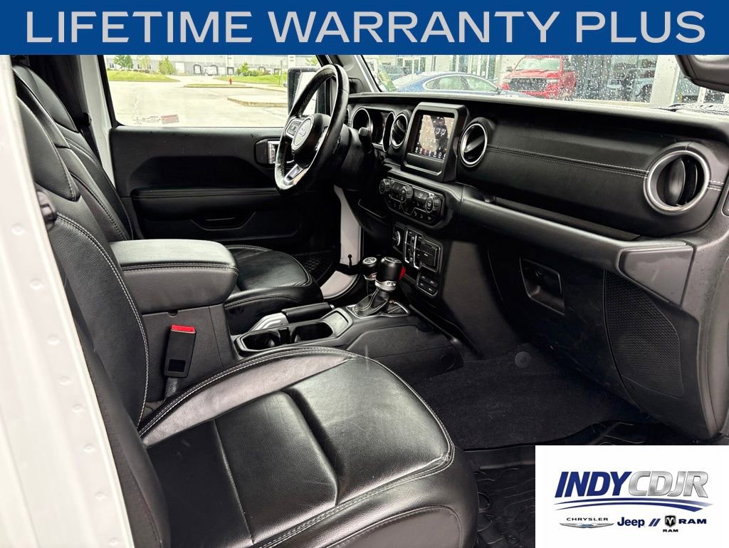 Used 2020 Jeep Wrangler Unlimited Sahara w/ LED Lighting Group AWD/4WD image 14