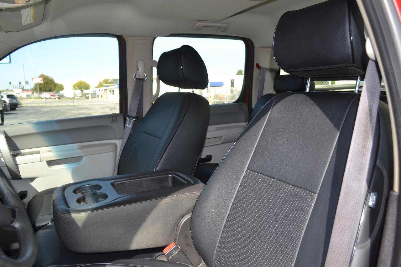 Used 2010 Chevrolet Silverado 2500 W/T AWD/4WD image 18