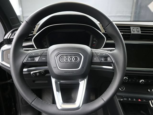 Used 2024 Audi Q3 2.0T Premium w/ Convenience Package AWD/4WD image 24