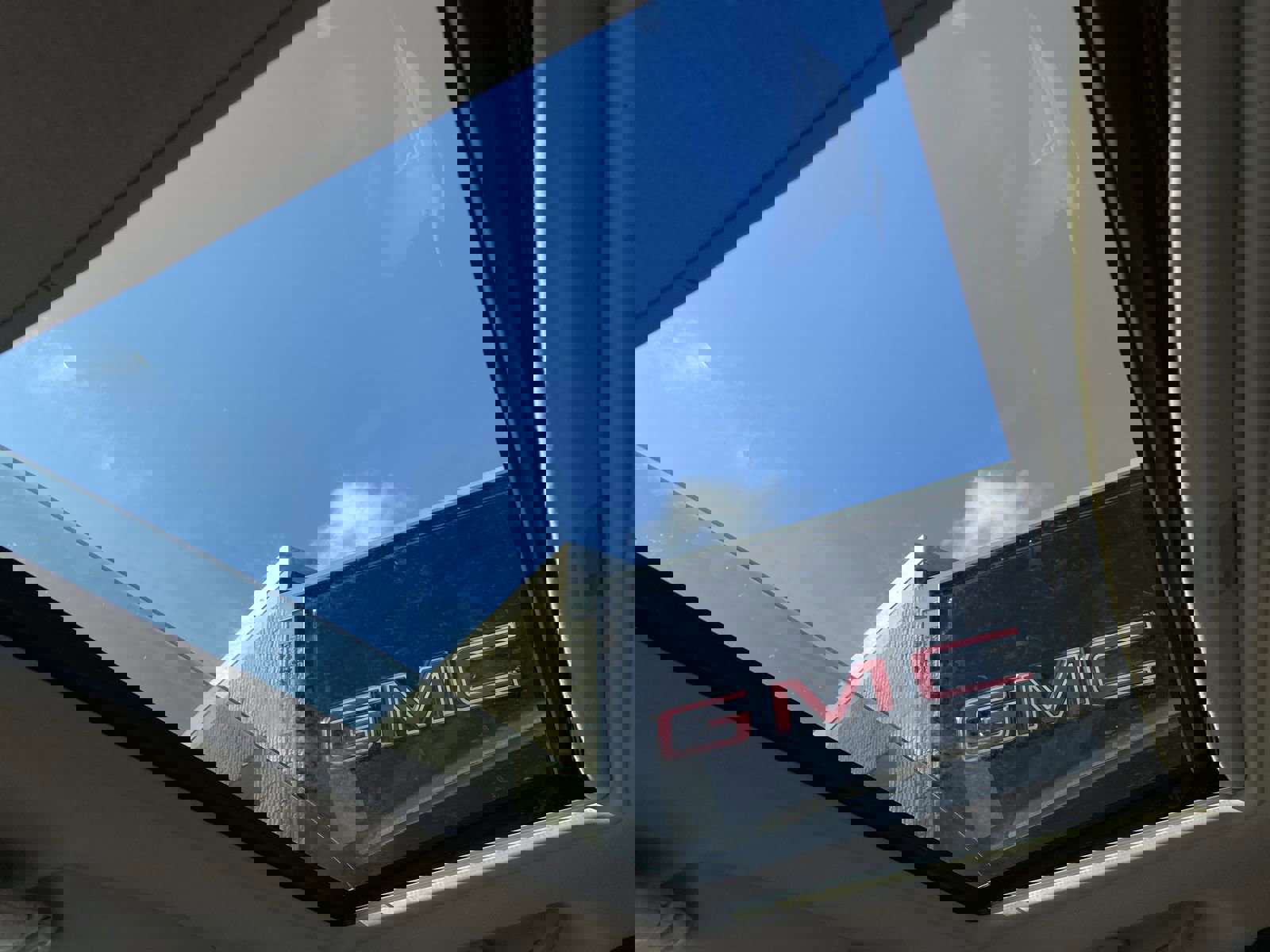 Used 2005 HUMMER H2 SUV w/ Preferred Equipment Group image 62