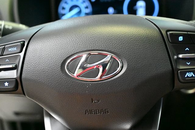 Used 2023 Hyundai Kona SE FWD image 42