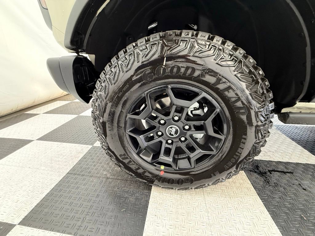 New 2026 Ford Bronco Badlands AWD/4WD image 11