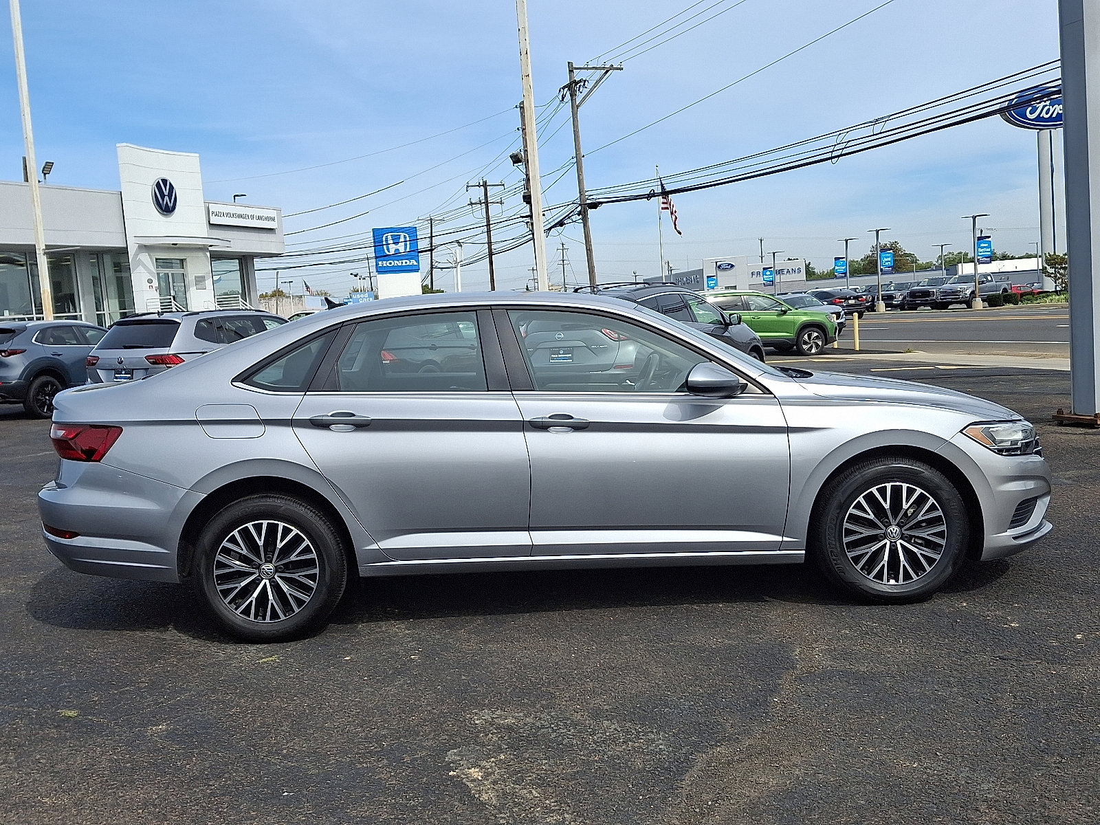 Used 2021 Volkswagen Jetta S w/ Driver Assistance Package image 8