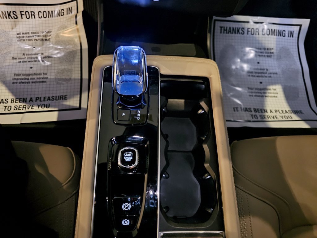 Certified 2026 Volvo XC90 B6 Plus w/ Protection Package Premier AWD/4WD image 26